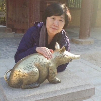 Kbs4454's profile picture. 안녕하세요 안동토백이 촌아지매입니다  보여줄건없지만  부지런히 구경할게요^^*