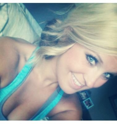 almsnyder's profile picture. wisco. packers. dirt. water. snow. bonfires. boots. sweatshirts. paranormal. laughter