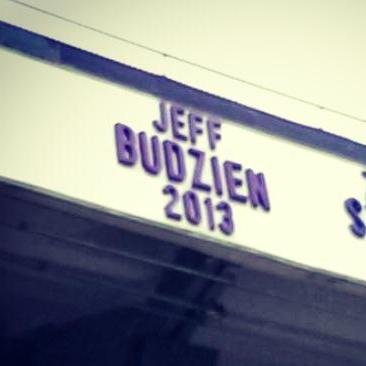 JeffBudzien's profile picture. Former Kicker for Northwestern University.