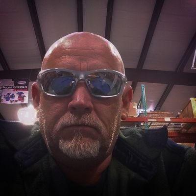 RKuczwanski's profile picture. Self - employed carpet installer / oilfield supply / security / Dad / pa - pa  / Fisherman