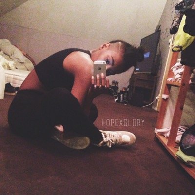 Krump dancer