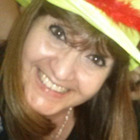 lipidipiapa's profile picture. Saber cómo se conducen los demas requiere inteligencia, pero conocerme a mi misma requiere sabiduría.