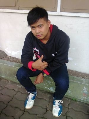 rioadip24996151's profile picture. 