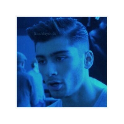 HIII READ THE LINK IN MY BIO FOR EASY QUICK MONEY 100% REAL BRUH earn money for 1d and 5sos tickets bruh CLICK LINK IN BIO