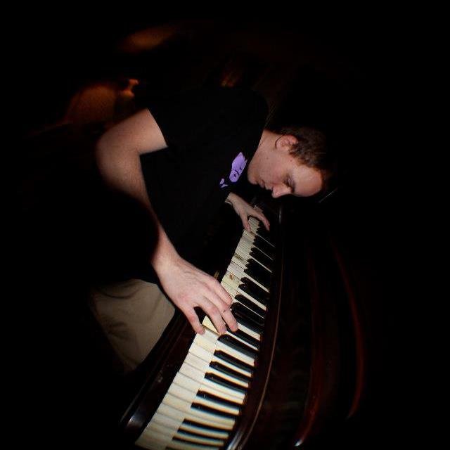 SuijkOfficial's profile picture. music producer