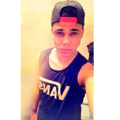 to pensando em rapa, fugi pra outro lugar. STAN
