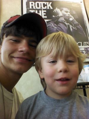 dale_Murphy_34's profile picture. Football.. and GOD!