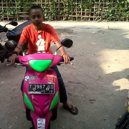 Lo sepuluh gue sebelas , lo selingkuh gue balas !!!