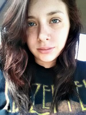 Samanthaaa420's profile picture. To the gypsy that remains, faces freedom with a little fear.
I have no fear, I have only love.