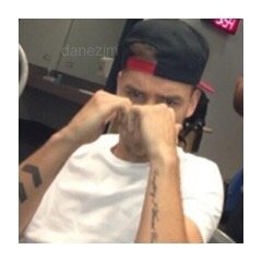 assofnarry9's profile picture. COULD YOU FOLLOW @ASSOFNARRY PLEASE? THANKS BABE