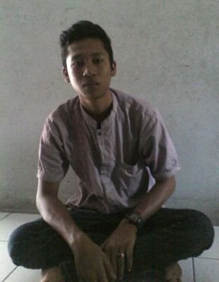 4114720cf928402's profile picture. Jangan seperti orang yang bersih...dalam hati anda belum tentu ikhlas membantu...