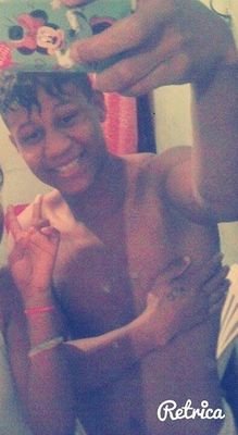 nininhoxarmosin's profile picture. 