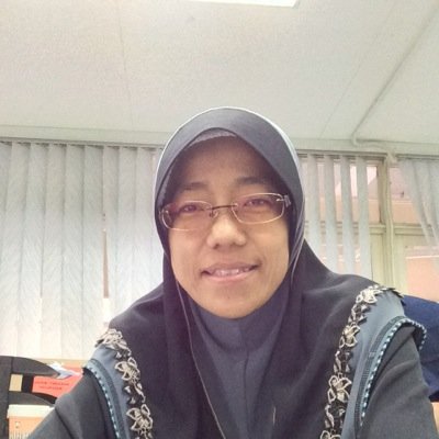 Just a simple person.. but really like travelling and internet business.