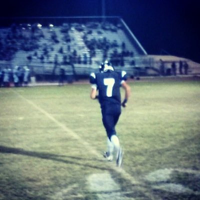 Nick is the name and i go to hanks single 1.God 2.friends/family 3.football 4.Love