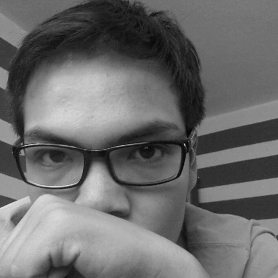 Front End Developer. adicto a la Tecnología y carromaneatico