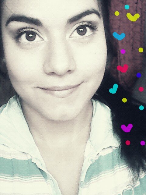 No confíes en mi boca, porque besa cuando quiere y muerde donde no debe ♪ ♫ ♩ ♬ ♭ ♮ ♯  ♥ ♥ ♥