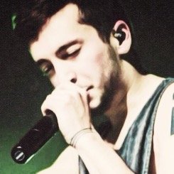 beconcerncd's profile picture. = saved =