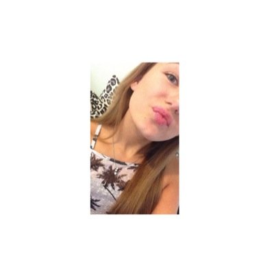 ambercorby_'s profile picture. 