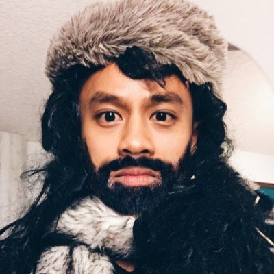 Senior designer, and co-founder of bay area startup HerroArran