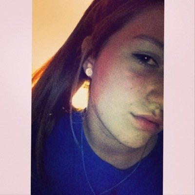 AredmondLiv's profile picture. 