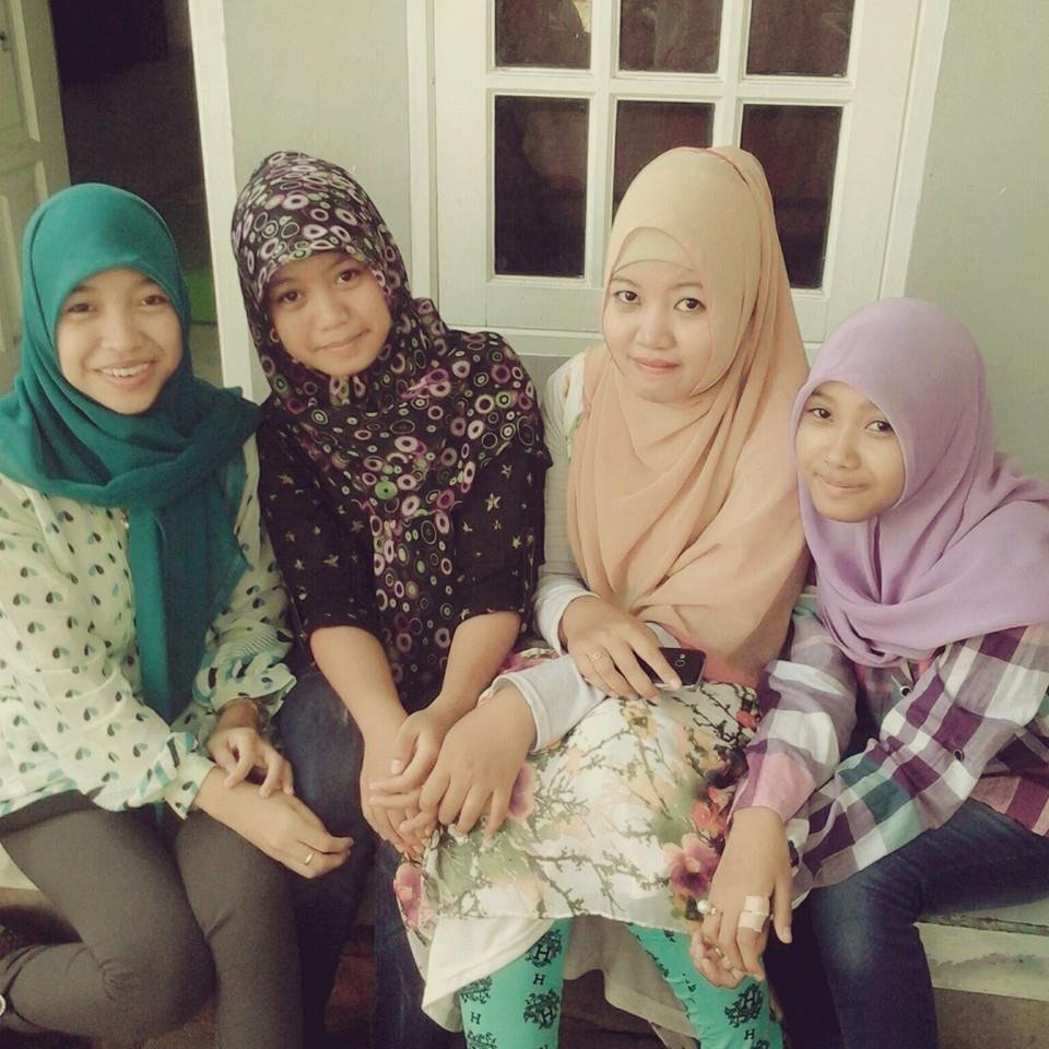 najwa_mutiara's profile picture. Mrs. simple...