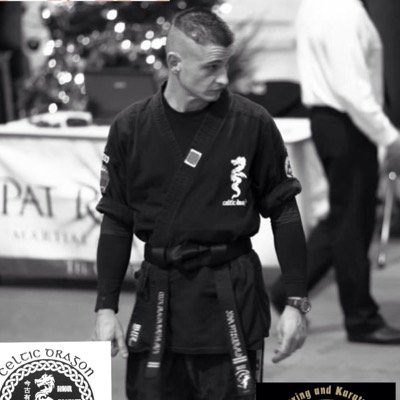 Freelance and fully insured martial arts and fitness instructor, specializing in Kickboxing, Kombatan( philipino stickfighting and self defence) and fitness.