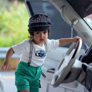 بٓ ﺂختصاِر من يھتم بيّ ﺂهتم بہ ..♡'!ًًً