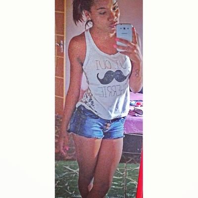algum fala que é ignorância,  eu digo é sinceridade♡