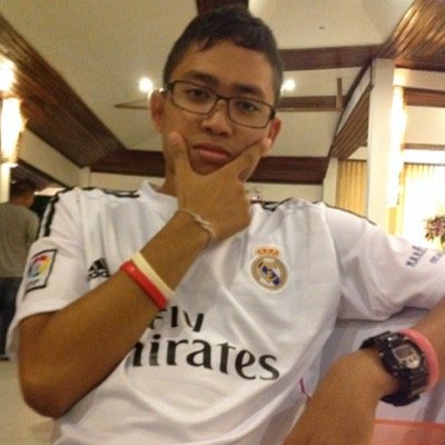 SynchronizeDanc's profile picture. ซามูไรผู้ตกอับ ไต่เต้าสู่ผู้บริหาร ชุดชั้นในชื่อดัง วานโผล่