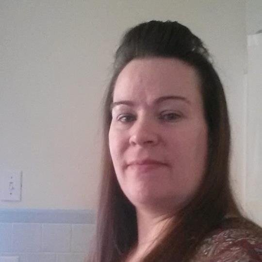 Pharmacy technician, mom to 3, Mimi to 1. Trying to live a healthy lifestyle
