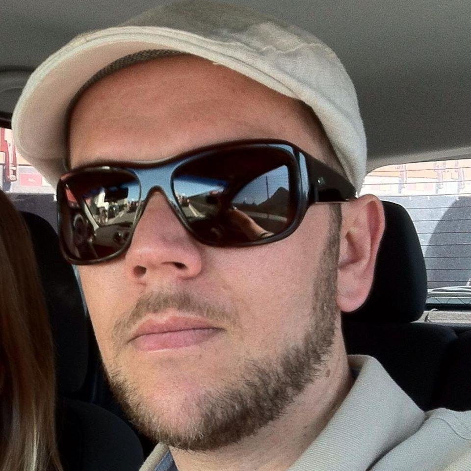 imellies's profile picture. Estudante de Publicidade e Propaganda, trabalho como Produtor de Promo na Free Multiagência.