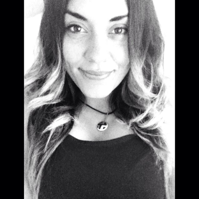 Community Manager en REWIND Promotions /
LOve the Life ⚽❤⚽  http://t.co/VnuwfRtV9S