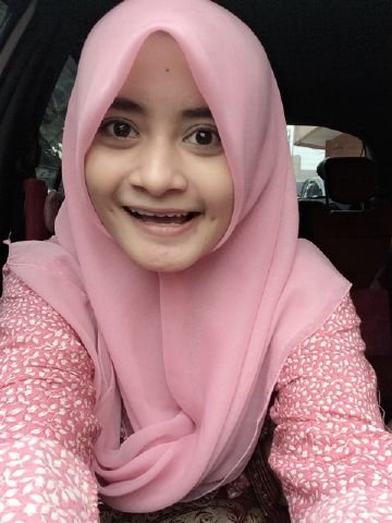 dindadisyaga's profile picture. University of Sultan Ageng Tirtayasa '13 | Early Childhood Education | ♥ ALLAH | ♥ family | ♥ @YogaFajar ;;) | abang YFDP :)