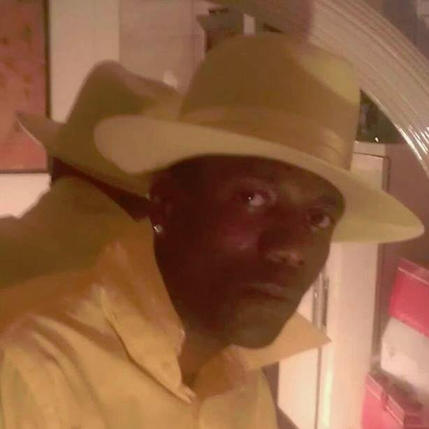 KRUSHEDICE ENTERTAINMENT. President @ E115S...R&B HIP-HOP/RAPPER/ACTOR WITH A KNACK FOR CRAFTY HOOKS & MELODIES FOR YO EAR...open.spotify.com/artist/4Qp