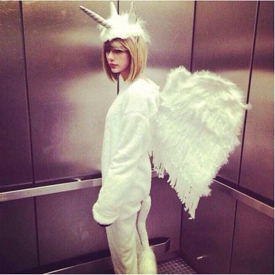 tell them how the crowds went wild. tell them how i hope they shine. taylor alison swift thank you for everything. ❤️1⃣9⃣8⃣9⃣❤️