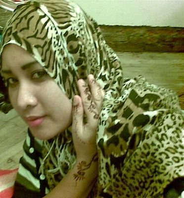 memasak, bikin kue, traveling.. pekerjaan n hoby ku