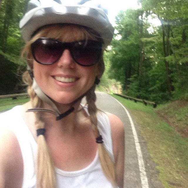 thebirdonawire's profile picture. Tsali's Mom. Brian's Best Girl. Wanderer. Disenchanted Swing Voter. Vol For Life. Cyclist. Shredder. Artist. Loves God. Loves People. Does not love poor grammar