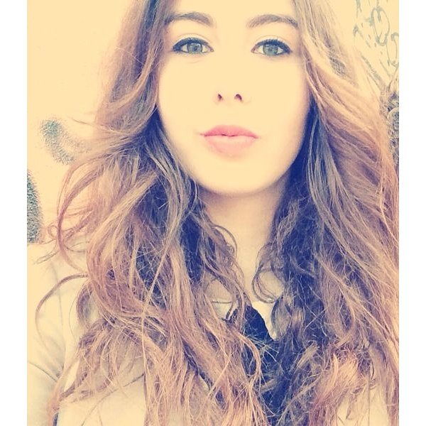 soniaalonsoo's profile picture. y comerte hasta aburrirme porque nada me gusta más que tú.