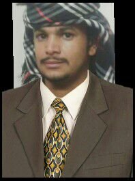 ‏‏لاتعطي الناس اكثر من حقها فالورد يموت من كثرة الماء