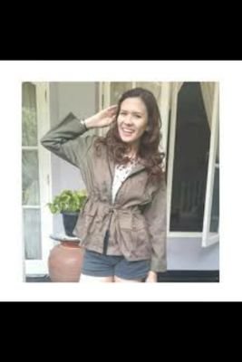 Rp,(30,10) | Jngan ngeliatin Bio gue mulu nanti naksir lagi,ntarkn kalau naksir ribet urusannya :D,Masih Singel kok :D
