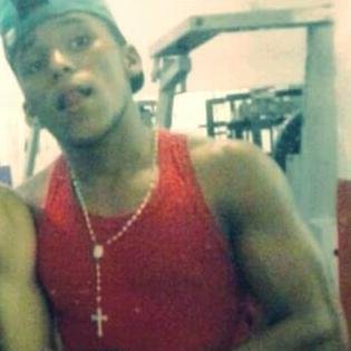 Tamo junto  só não vale  brigar na rua e pensar que o  van dhame  juijitso, capoeira, mhay-thay ta de  bobeira  ,vem vem  briga de homem e nu tatame 66..