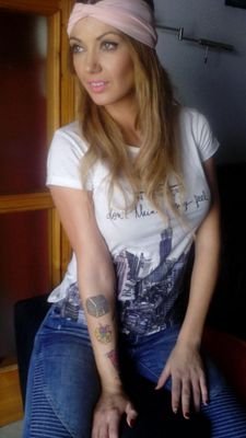 club fans de shaila , no desde siempre pero si para siempre!! «la sonrisa es la mia pero el motivo eres tu!★» antes de criticarla intenta superarla