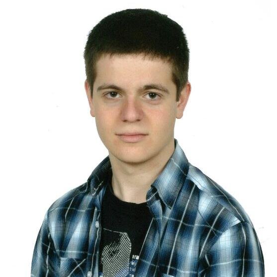 Estudiante de Traducción e Interpretación en la facultad de Soria (Universidad de Valladolid). English, Deutsch y Español.