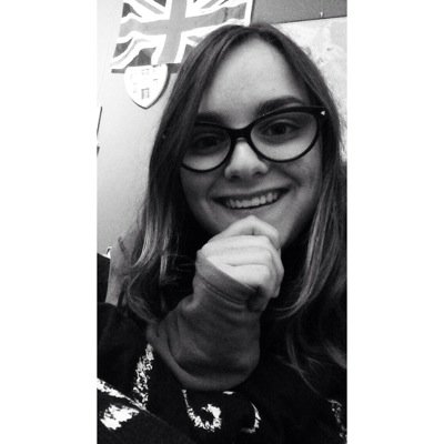 Hi, i am just a 17 year old girl who loves to travel and has an obsession for 5sos
