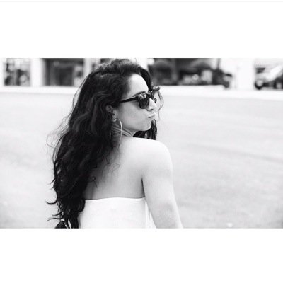 ClaireShabtai's profile picture. Soy una chica lobo, llena de deseos que no se cumplen. Pero no puede hacer nada solo seguir hacia delante. Fake. l