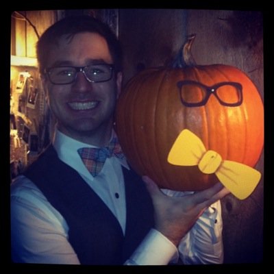 Loyola/Boston College Alum; Social Studies Teacher/XC Coach @PeabodyPublic Schools; Bibliophile, Whovian, Running Enthusiast, and Enjoyer of all things Culinary