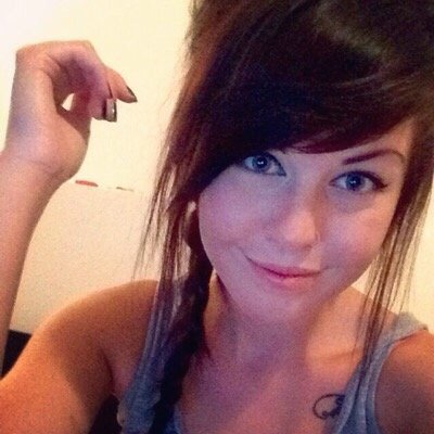 Loving life! | Gamer | Xbox: KatieE8622 | League of Legends | Zombies | Love of my life
