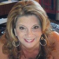 Debbie Staggs - @49Staggs Twitter Profile Photo