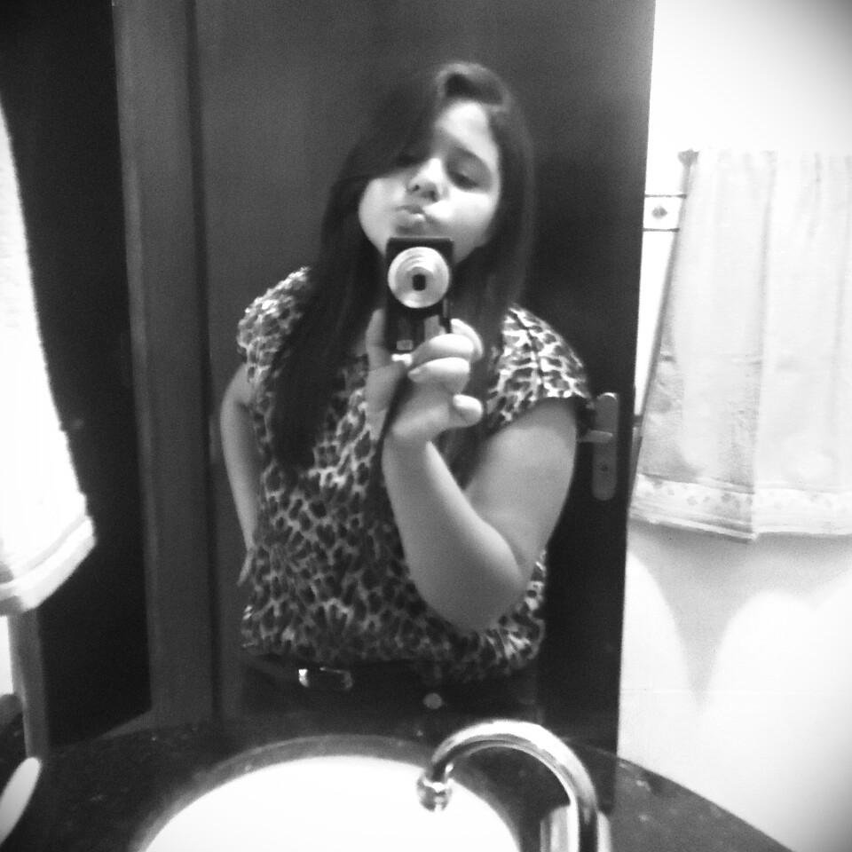 instagram :biancakamile2014