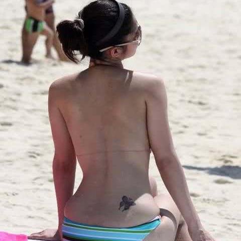 TasyaEveline's profile picture. Stratup Digital for Logistics in Indonesia